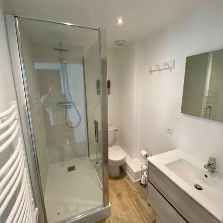 Duplex - Bord De Apartment
