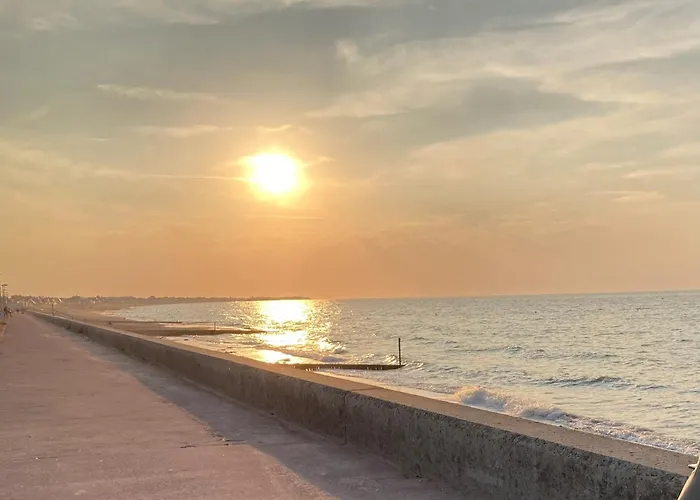 Duplex - Bord De Apartment